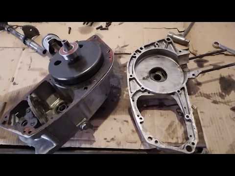 Видео: Разборка мотора 3.112 после "ремонта" и почему не заводится мотоцикл Минск, смотреть до конца)