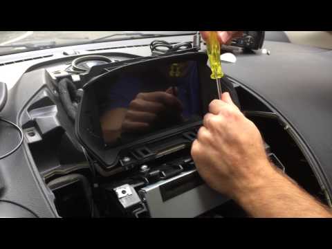 Видео: Установка магнитолы на Андроиде 4 на Ford Kuga 2013-