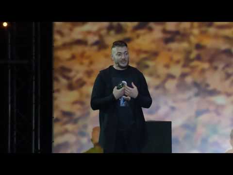 Видео: Руслан Татунашвили
(Создатель CallBackHunter) на конференции amoCRM