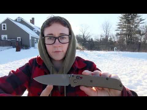 Видео: Полный обзор Benchmade Bugout!!!! (полный месяц ношения)