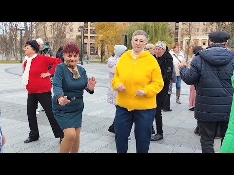 Видео: 1 НОЯБРЯ 2025 ВЕСЕЛІ ТАНЦІ! #kharkiv 