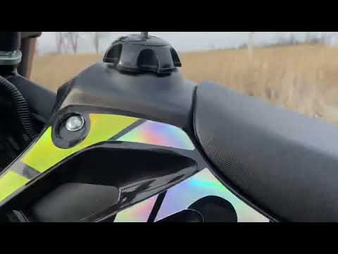 Видео: OXO lite 250 первый мотоцикл , элементарное с чем столкнулся , подсос , краник , обкатка , масло.