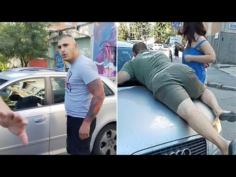 Видео: Метална палка, псувни и бой по капака: Пътен екшън в столичния кв. "Люлин" заради спор за предимство