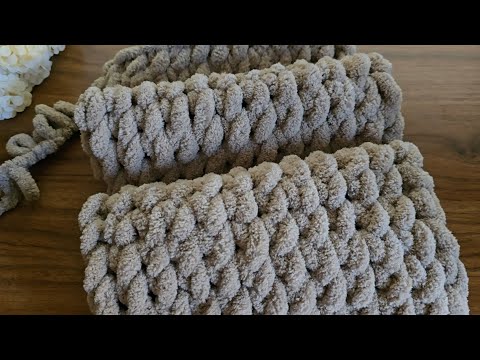 Видео: СКАЧАЕМ ШАРФ ЗА ОДИН ЧАС С ALİZE PUFFY ✅️ Самый простой шарф ✅️ Изготовление пухового шарфа