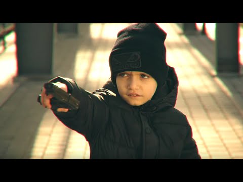 Видео: Шершень ft. Levyy MC ft. Білий Бо - Відійди