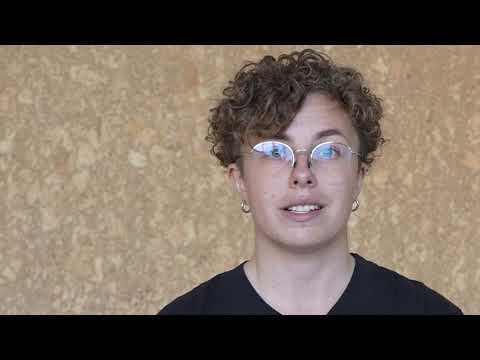 Видео: Растяжки при миодистрофии Дюшенна. Рассказывает физический терапевт