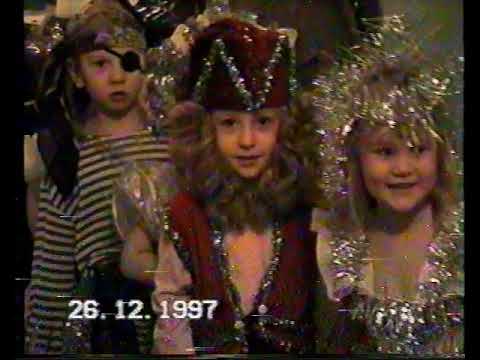 Видео: детский сад "Чебурашка", Новый год - 98, средняя группа (26.12.1997)