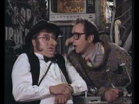 Видео: Пурга в Сингапуре - Шоу Долгоносиков (1 серия)