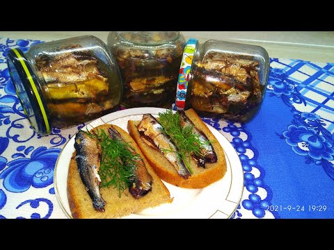 Видео: ШПРОТЫ из СВЕЖЕМОРОЖЕННОЙ  кильки - ВКУСНОТА да и только!