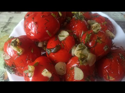 Видео: Помидоры маринованные в пакете🍅От них нельзя оторвался!!! Вкуснее чем бочке💯