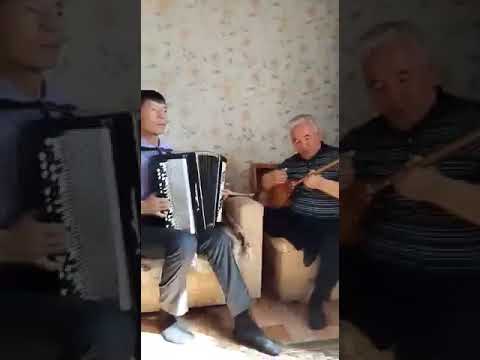 Видео: Мереке СИСЕНОВ және Тілекқабыл ЖАУЫНБАЕВ. Ескі әндерден попурри