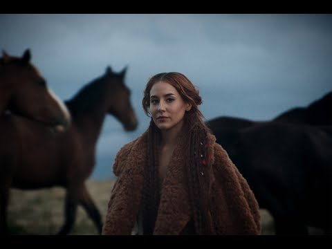 Видео: MONA - Жива (Official Video)