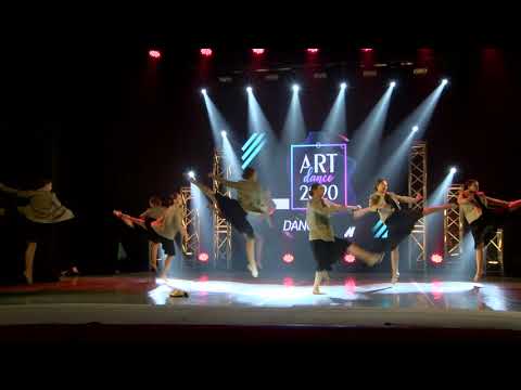 Видео: Хореографическая композиция "Позвони мне", школа танца Ethno Ballet 17