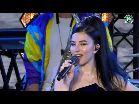 Видео: Ленинград — Дала не дала Live 2020 (Лирика)