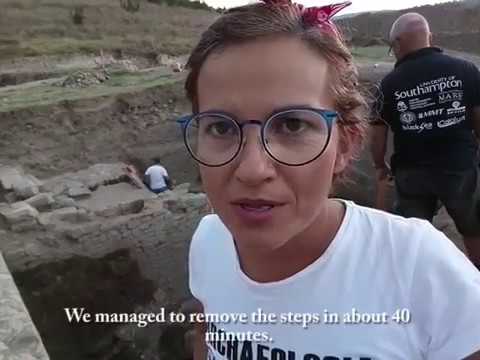 Видео: СТАТУЯТА ИЗЛИЗА НА СВЕТЛО