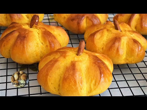 Видео: Тыквенные булочки. Сдобные булочки с тыквой / Pumpkin Buns