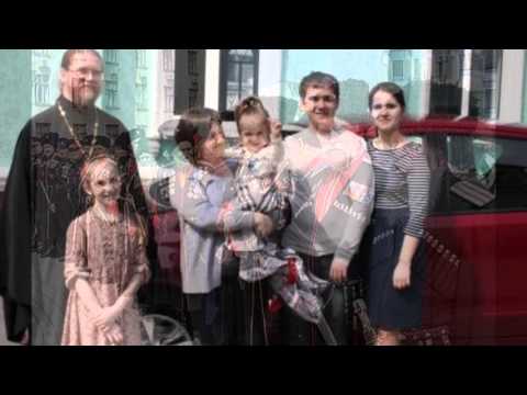 Видео: НАУЧИ МЕНЯ МОЛИТЬСЯ. ПОЁТ СВЯЩЕННИК АНДРЕЙ ГУРОВ.
