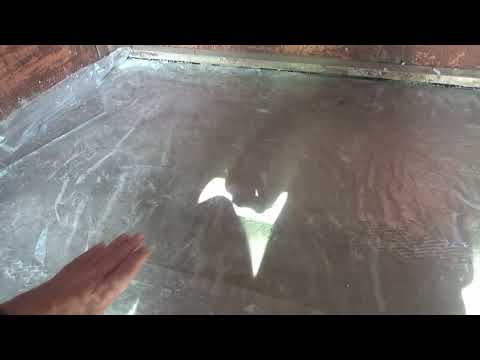 Видео: Нужно ли поливать бетон после заливки / Полы по грунту