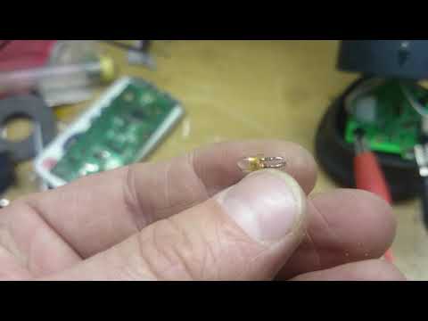 Видео: Ремонт диспенсера для жидкого мыла.