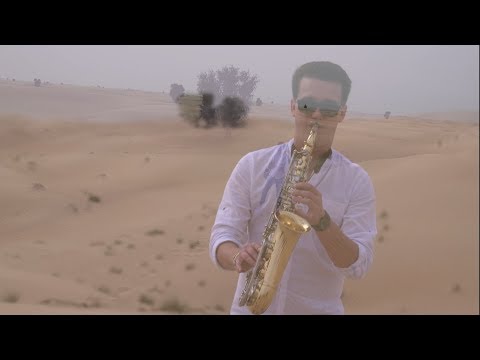 Видео: Мелодия из к/ф «Долгая дорога в Дюнах»  (Saxophonist Frankfurt am Main)