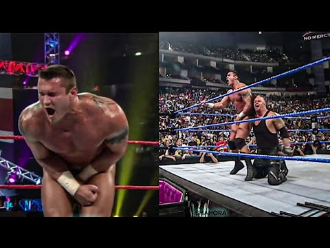 Видео: Удары ниже пояса в WWE (1997-2020) — самые жестокие моменты!