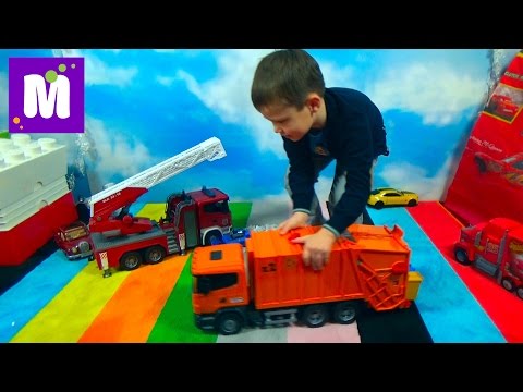 Видео: Машинка Мусоровоз