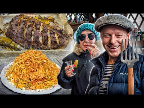 Видео: Я больше не жарю! Лучший рецепт рыбы, которому меня научил Марат + Салат муравейник