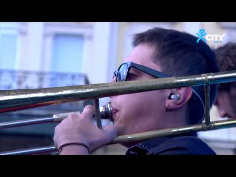 Видео: Funky Miracle - Тя Дори Не Разбра - Live@Coca-Cola Happy Energy Tour 2014 Sofia