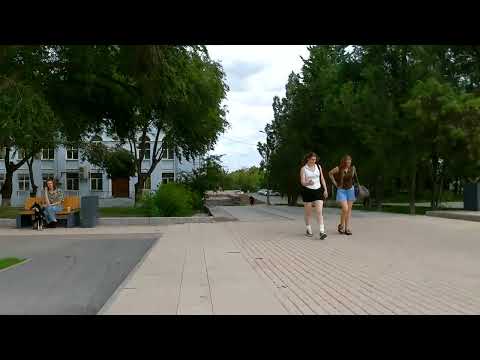 Видео: Дворы между Богунской и благоустроенным проспектом Металлургов
