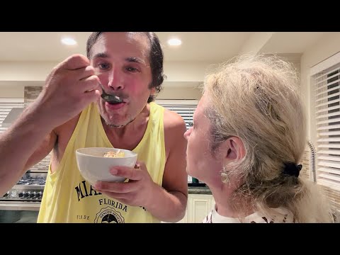 Видео: Оливье от Пипоньки -изумительно ! #cooking #losangeles 
