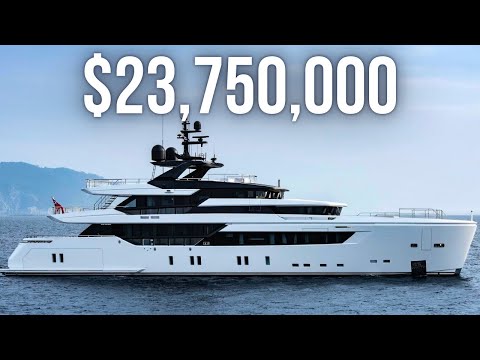 Видео: Путешествие по итальянской суперъяхте стоимостью 23 750 000 долларов с трехуровневыми апартамента...