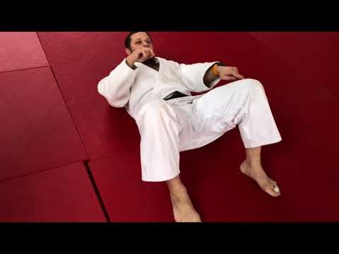 Видео: Прямая креветка