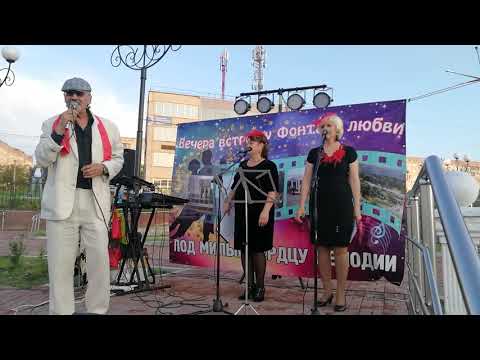 Видео: Танцы на Юбилейной площади г. Сосновоборск,2019 год