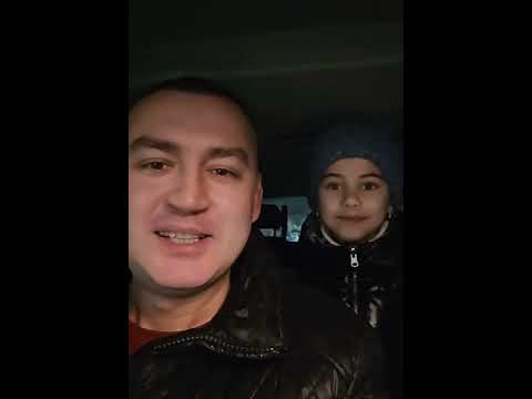 Видео: Зөлфәт Зиннуров кызларына кияу сайларга өйрәтә.