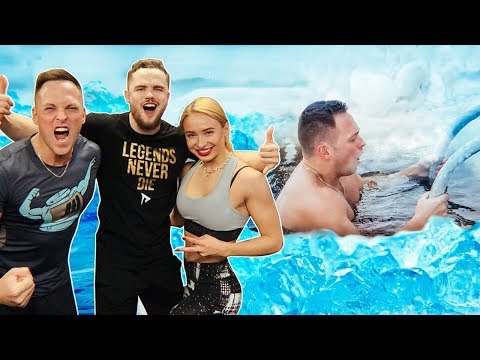 Видео: В ПРОРУБЬ К МАЕВОЙ / ОТКРЫТИЕ ЗАЛА ВОЙТЕНКО / ДЕНЬ РОЖДЕНИЯ СТОЛЯРОВА