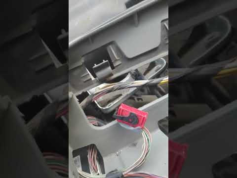 Видео: заміна радіатора пічки Рено Кенго 2006 г ,