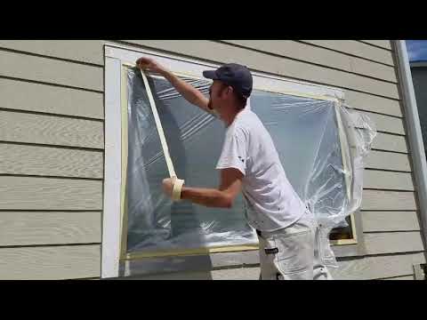 Видео: Покраска дома: как профессионально замаскировать окна.