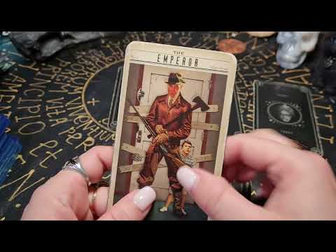 Видео: Гадание💯🙀. ЧТО ОН ДУМАЕТ О ТЕБЕ СЕЙЧАС?