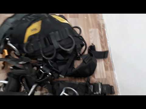 Видео: Привязь Petzl Avao Bod Croll Fast отказ в гарантии РETZL