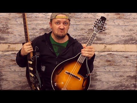 Видео: Мандолина в руках гитариста! На что похоже? Caraya MA-001-BS. Обзор.