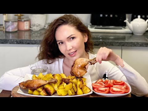 Видео: Курица!!!- еда для бедных🤷‍♀️| запечённый картофель | отвечаю на ваши вопросы | Мукбанг