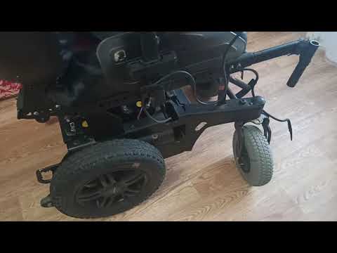 Видео: Автомобильный аккумулятор на электрическую коляску  можно ли ставить или нет ?