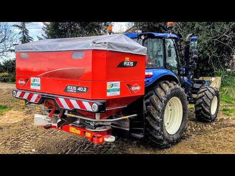 Видео: Дуже дорого так вносити добрива! Розумний розподільник Kuhn Axis 40.2M-EMC із New Holland T5.110s