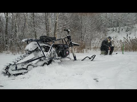 Видео: Рыбалка на карьере в Шапках