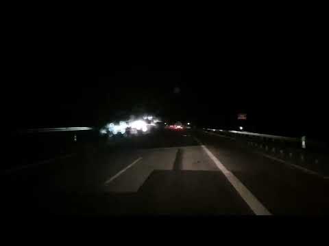 Видео: чють не остался без глаза