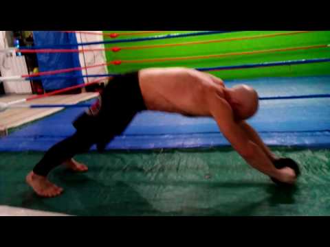 Видео: РОЛИК ДЛЯ ПРЕССА.  Как научиться делать.