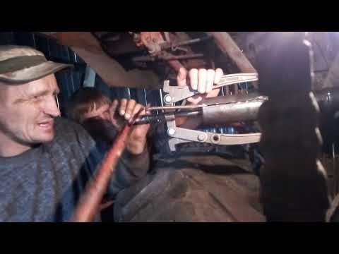 Видео: Снятие ступицы барабана СК-5 Нива.