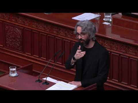 Видео: Апасиев до Мицкоски: До кога ќе ги штитите вашите корумпирани вмровски кадри?