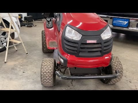 Видео: Как полностью отрегулировать углы установки колес на тракторах Craftsman, Husqvarna, John Deere и...