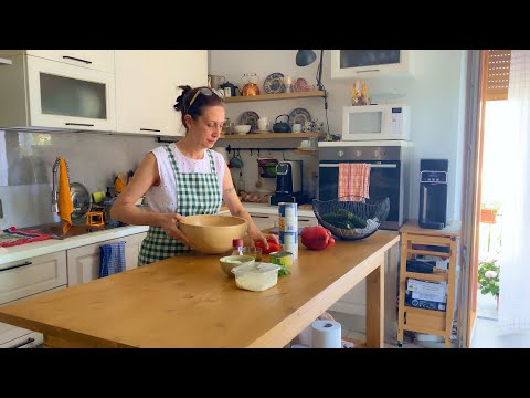 Видео: Типичные деревенские дни: итальянская жизнь, кухня и спокойствие